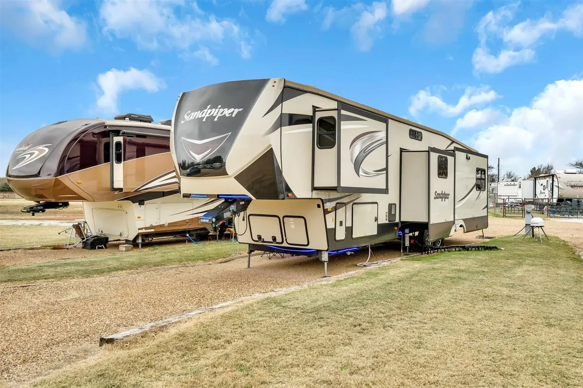Pull-Through RV Site